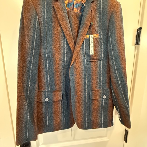New w tags! Paisley & Gray Slim Fit Bromley Notch fall Suit. 44R, pants-38x32. - Picture 14 of 16